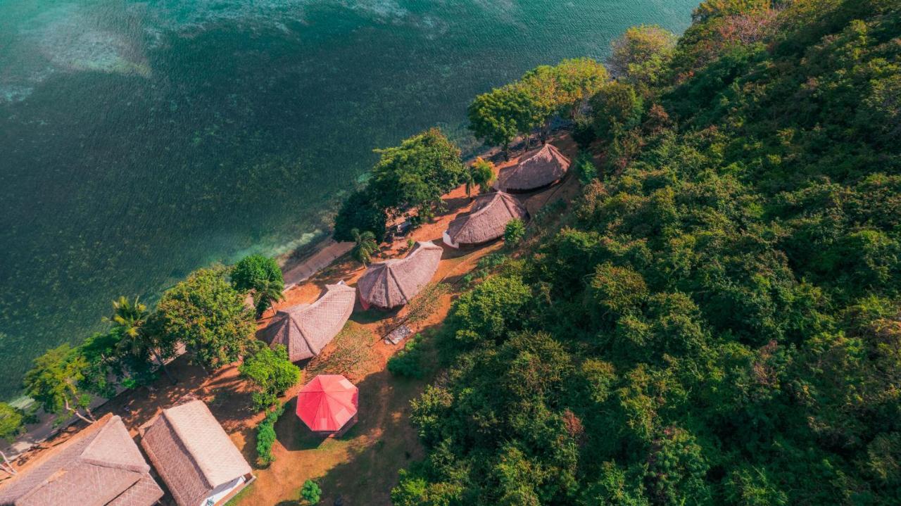 Khabita Beach Resort Lembar  Ngoại thất bức ảnh