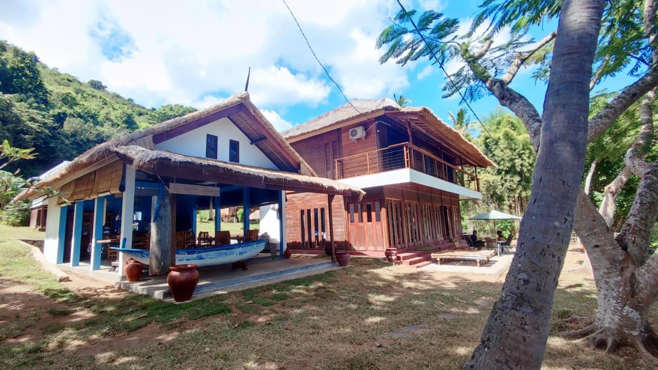 Khabita Beach Resort Lembar  Ngoại thất bức ảnh