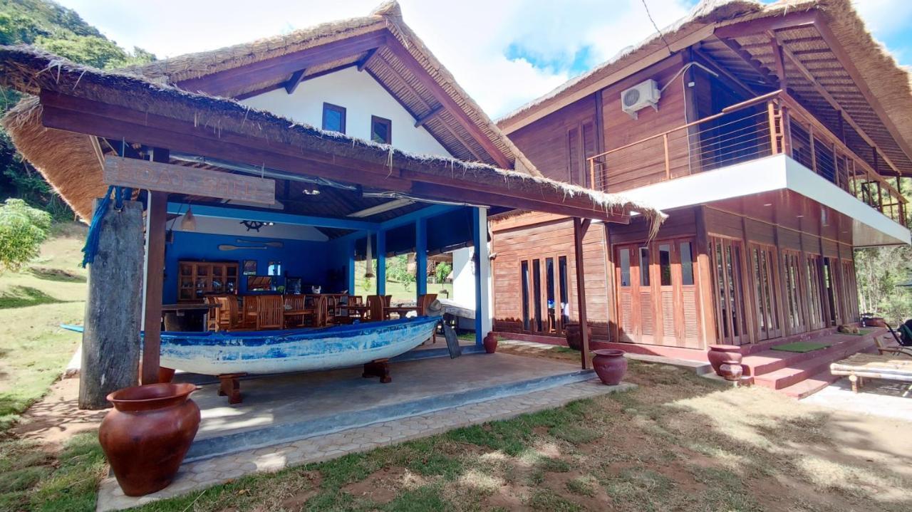 Khabita Beach Resort Lembar  Ngoại thất bức ảnh