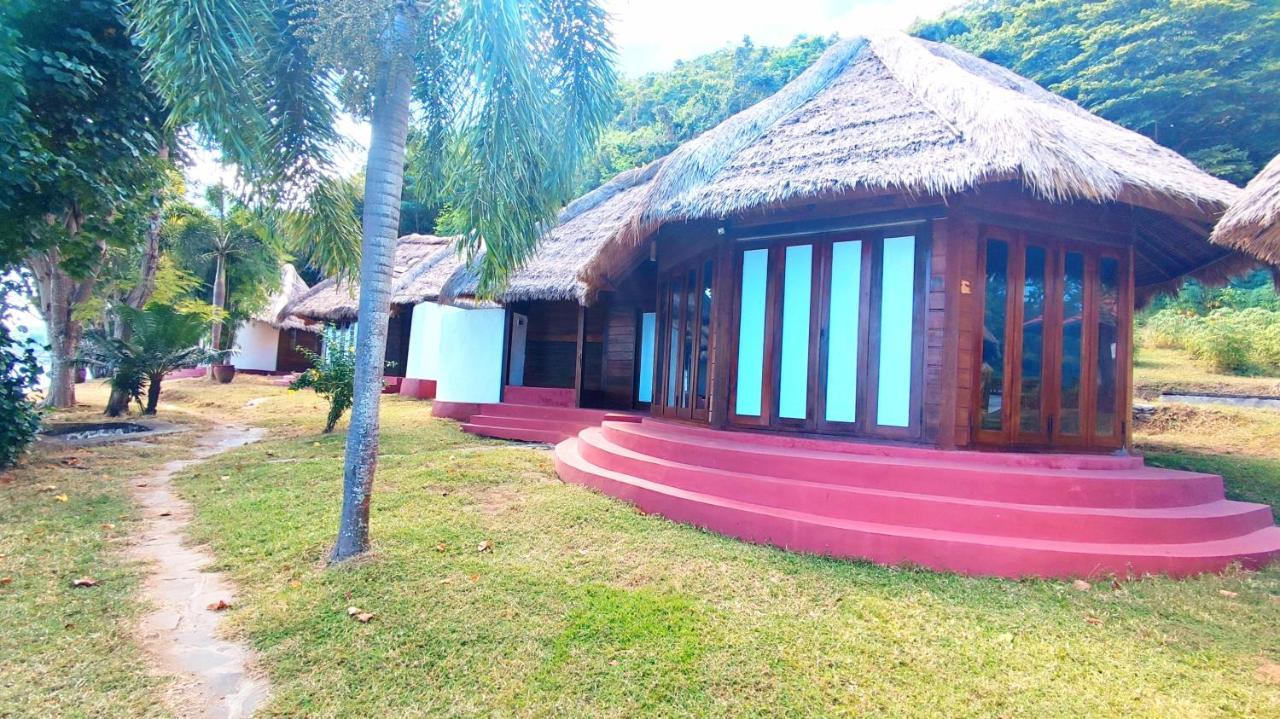 Khabita Beach Resort Lembar  Ngoại thất bức ảnh