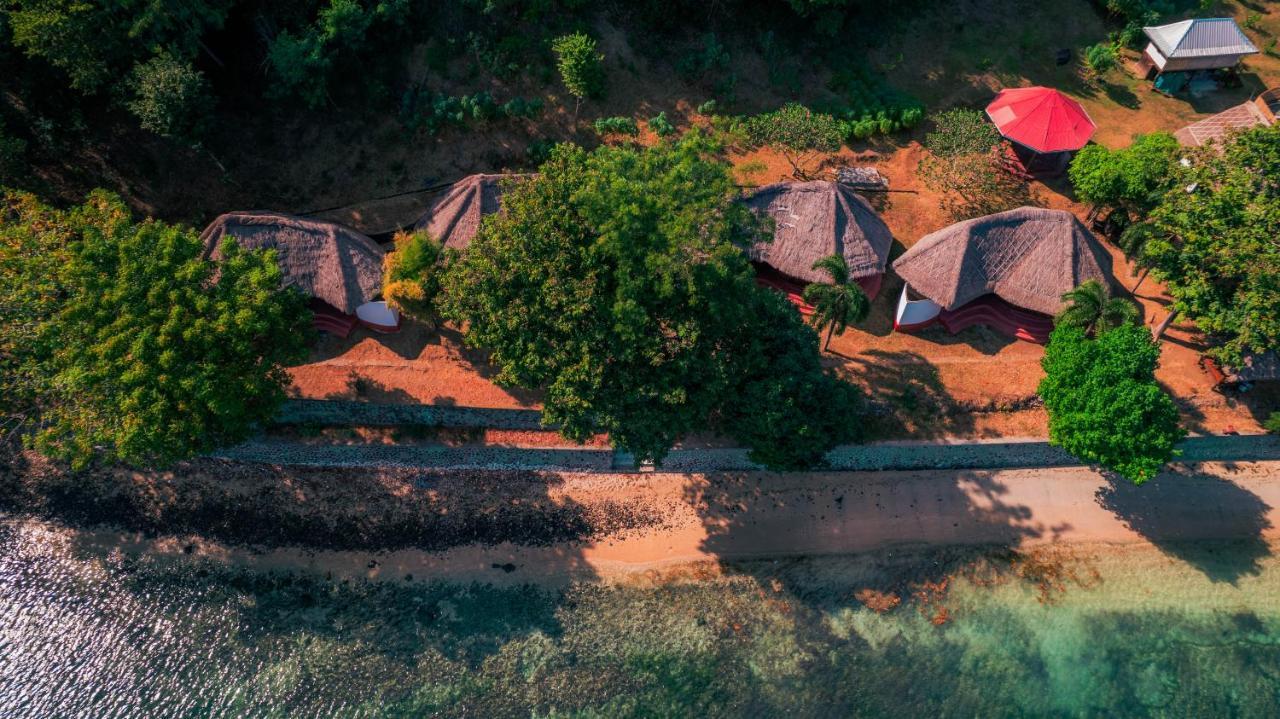 Khabita Beach Resort Lembar  Ngoại thất bức ảnh