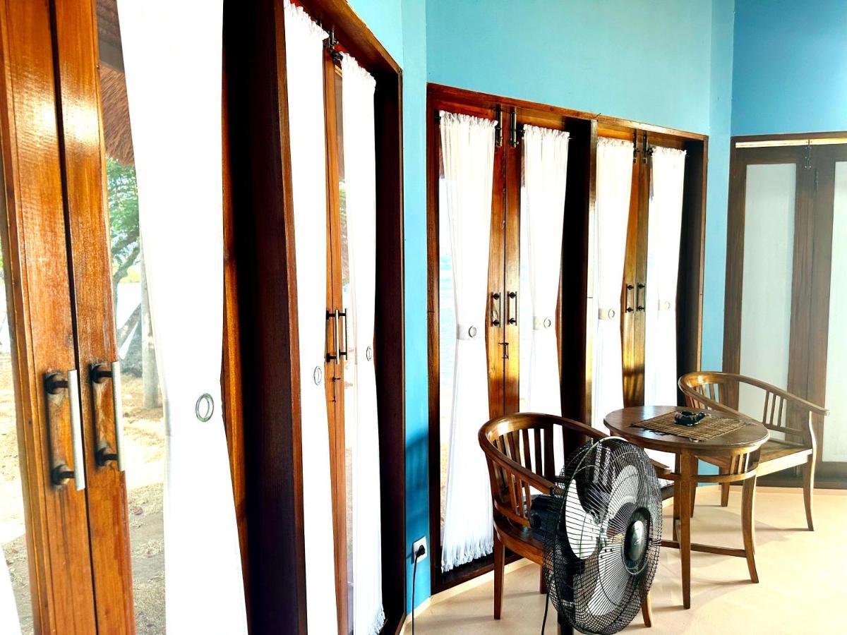 Khabita Beach Resort Lembar  Ngoại thất bức ảnh