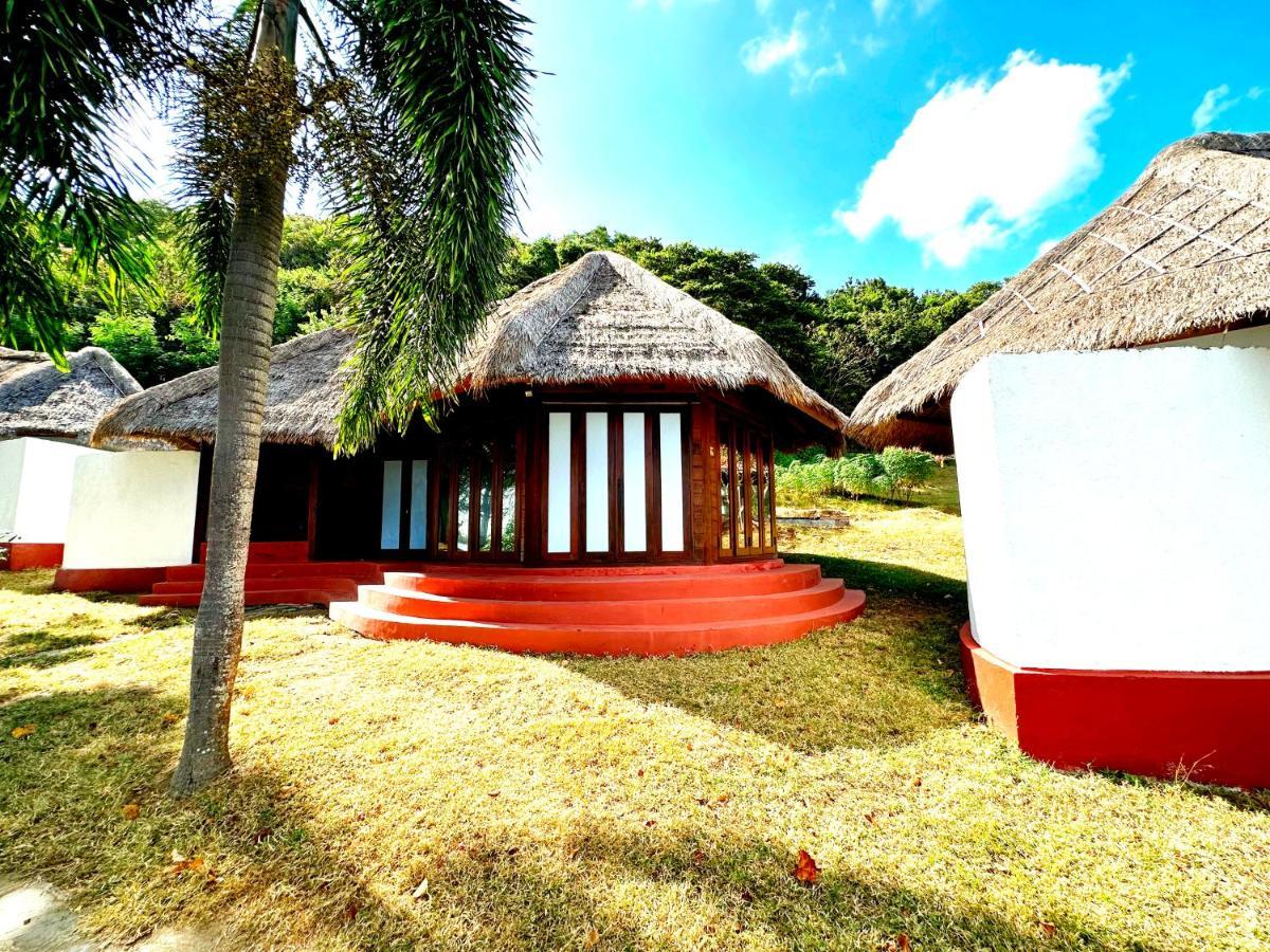 Khabita Beach Resort Lembar  Ngoại thất bức ảnh