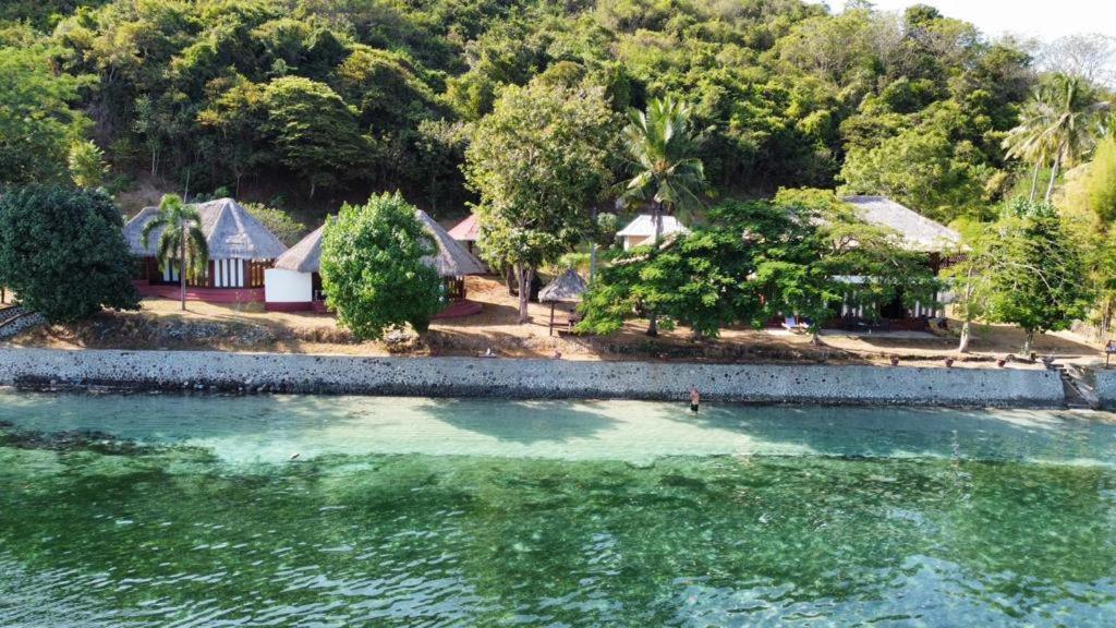 Khabita Beach Resort Lembar  Ngoại thất bức ảnh